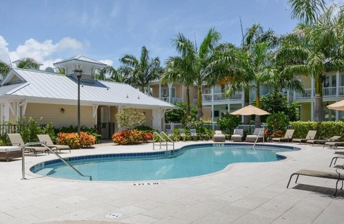 North Causeway House | 13 Old Feger - New Smyrna Marina Home
