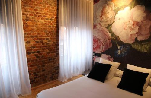 Old Town House | 13 suites