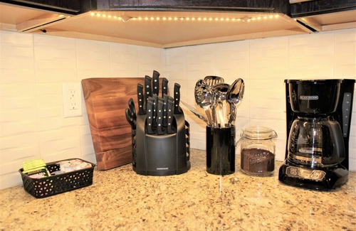 Vine Apartment | 131 Cedar 2 · Chic 2BR Urban Retreat | Downtown Kalamazoo