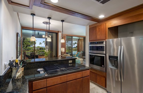Kamuela Condo | 14 years same ownership: Start at 379 for low season: ACCOUNTABLE 24/7!