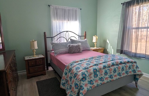 Sutherland House | 1400 Square feet of space, isolate in three acres lot.