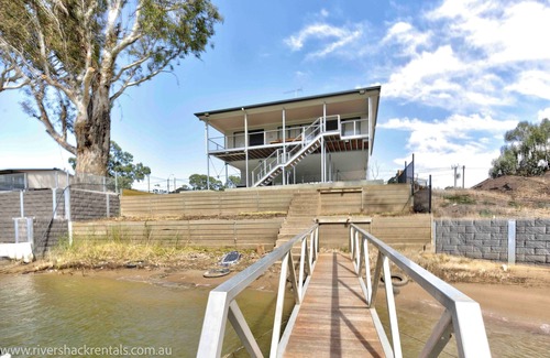 Skurray House | 142 Page Drive - Alls Well