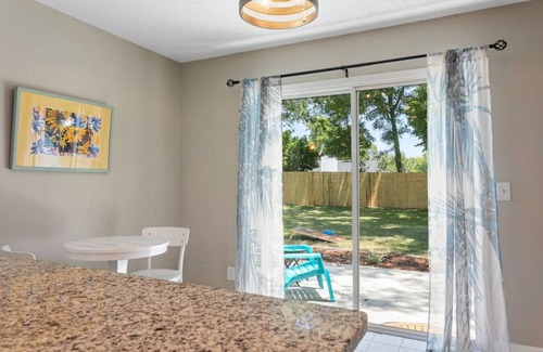 Isle of Palms House | 14543 Luth Drive · The Palms Retreat~Firepit~Fenced Yard~Pet Friendly