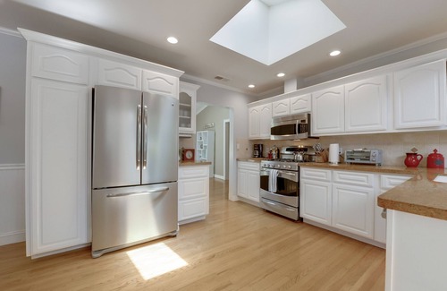 Fair Oaks House | 14MP: "Place Was Incredible" by Stanford, Meta