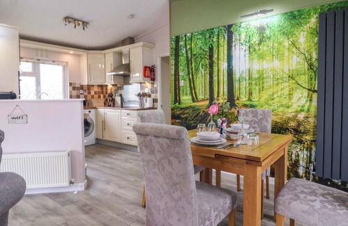 Tunstall Cottage | 15 BADGERS RETREAT - TWO DALES in Catterick, North Yorkshire