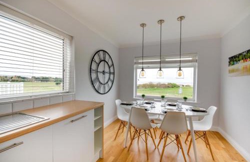 East Runton House | 15 Clifton Park