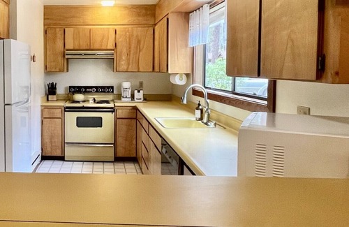 Graeagle Apartment | #15 Graeagle Meadows