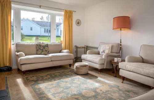 Bwlchtocyn House | 15 Lon Cernyw