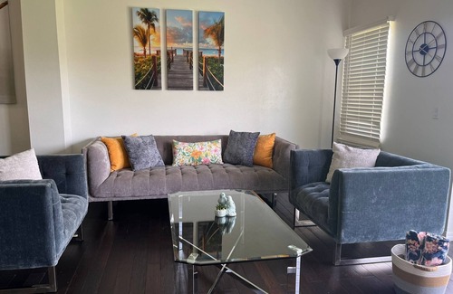 Indian Point House | 15 minutes away from Disney parks and major attractions.