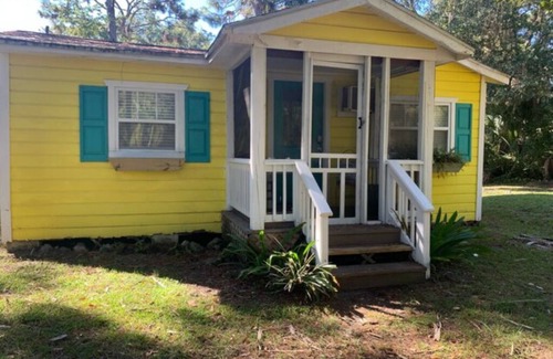 Yankeetown Cabin | 15) Mocking Bird Cottage