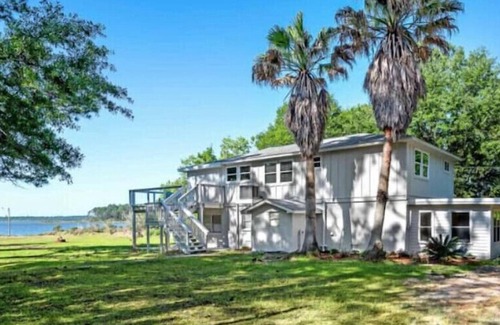 Gulf Shores House | 150’ Waterfront on Oyster Bay - Boater’s paradise
