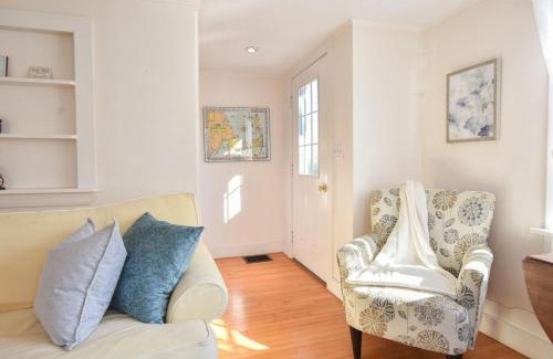 Orleans House | 15556 - Walk to Skaket Beach or Bike to Rail Trail w Outdoor Shower SUP Board Ping Pong Table
