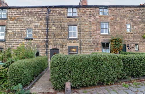 Belper Cottage | 16 LONG ROW, family friendly, character holiday cottage in Belper