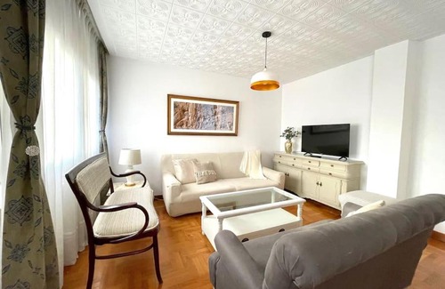 Gijon City Centre Apartment | 167A La Costa de mis amores