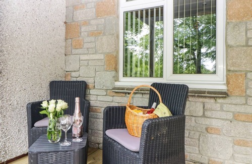 St. Ann's Chapel Cottage | 17 VALLEY LODGES, family friendly, with pool in Gunnislake