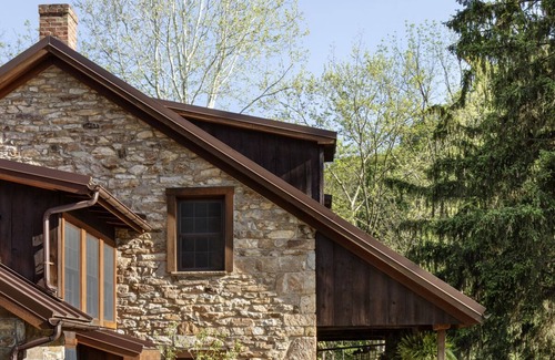 Columbia House | 1793 Former Distillery: Vintage + Modern