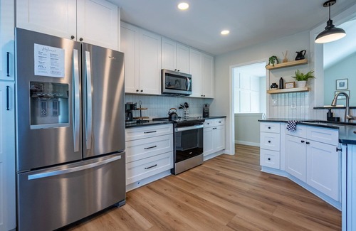 Cartersville House | 18 Huntcliff Dr, Cartersville
