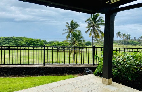 Punaluu Condo | #18 Near Volcano Park & Punalu`u Black Sand Beach- Na`alehu, HI
