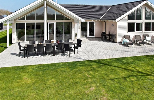 Olpenitz House | 18 person holiday home in Hasselberg