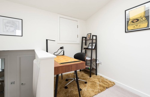 St Ives House | 18 The Carracks, St Ives