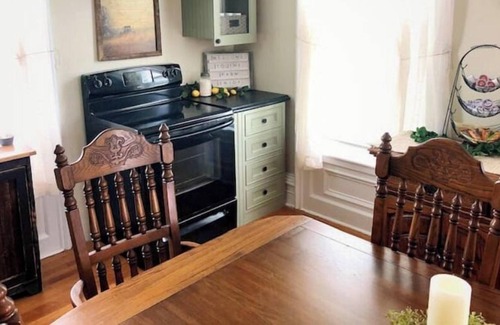 Cortland Other | 1820's Quaint Rustic Farmhouse