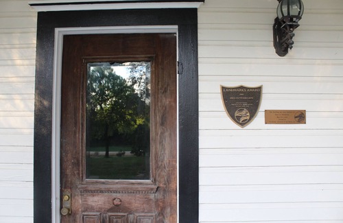 San Marcos House | 1850 Farmhouse with 7 bedrooms & 8 bathrooms - Eastwood Hill