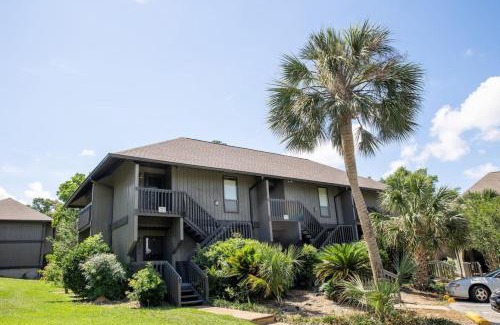 Diamondhead Apartment | 18th Hole Hideaway