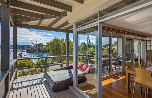 Narooma House | 19 Lakeview Drive Narooma