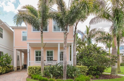 North Causeway House | 19 Old Feger - New Smyrna Marina Home