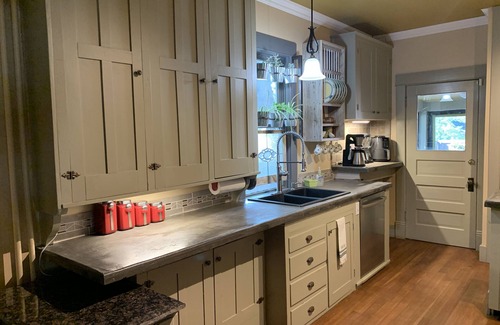 Polson House | 1910 Craftsman Home with private yard in downtown Polson, Mt on Flathead Lake