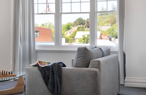 Daylesford Apartment | 1913 on Vincent Soaring ceilings and stunning Views