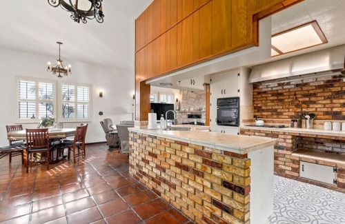Capitola House | 1940's Capitola Village Rental - steps from beach