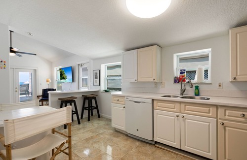 Bradenton Beach Cottage | 1950's Beachfront Cottage- As close to paradise as you can get!