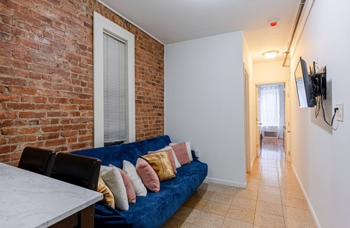 East Harlem Apartment | (1A) Two Bedroom Apt. in NY Just Off Park Ave.