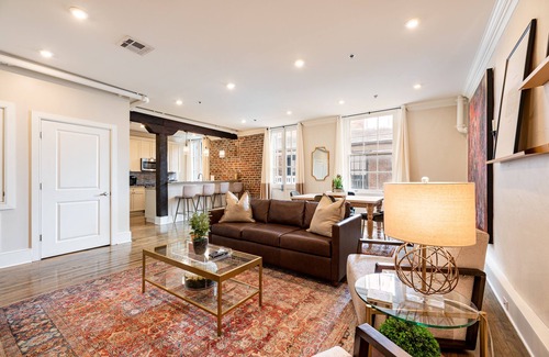 French Quarter Apartment | 1B/1B - Evangeline - 60 Day Min. Rental