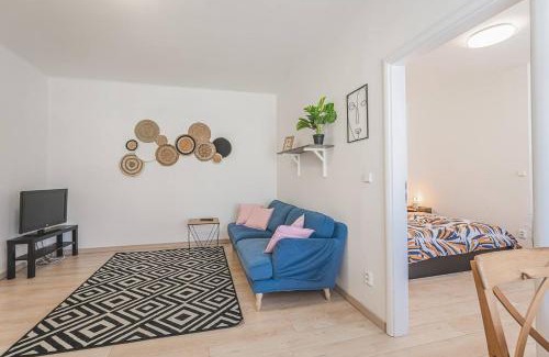 Hradec Kralove Apartment | 1BD Apartment on Masarykovo Square - Bathtube, Desk & Chair, Free Wi-Fi