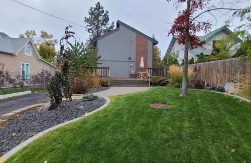 South Perry District House | 1bdrm townhouse in Perry District