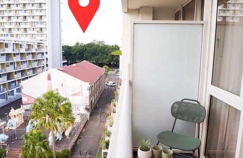 Waterloo Apartment | 1BED-1BATH-GYM-POOL-CENTRAL LOCATION-NETFLIX-SLEEPS 4 GUESTS