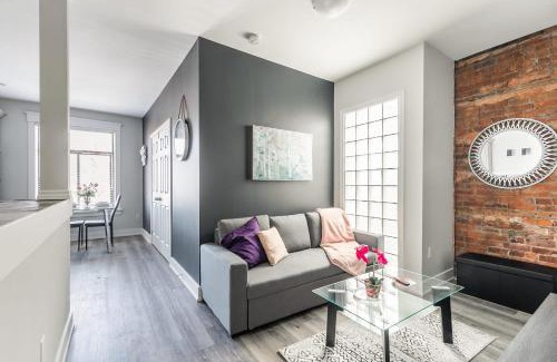 Central Hamilton Apartment | 1BR Apt in Hamilton's Best Neighbourhood