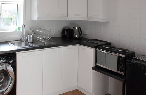 Dungannon Apartment | 1BR Apt Suite Near Shops and Restaurants