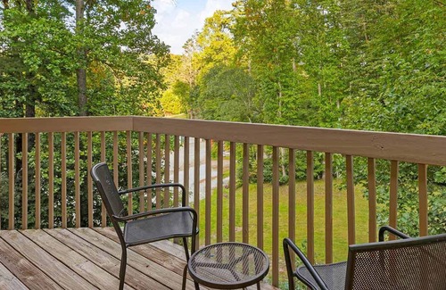 Sapphire Condo | 1br DX Condo Boating, Skiing, Fun in the Sun