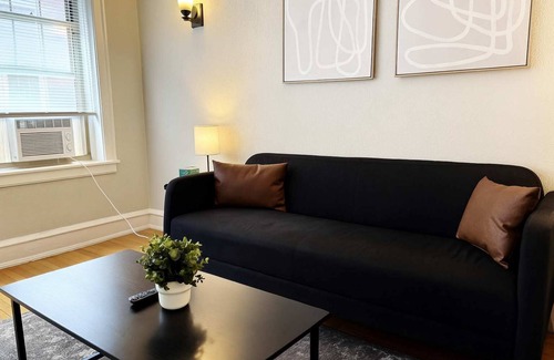 Chicago Apartment | 1BR Gem by Shops & Dining