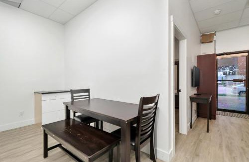Harrison Hot Springs Apartment | 1BR Lakeside Getaway on Harrison Lake