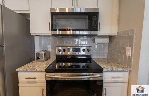Table Rock Condo | 1BR WALK-IN~Pet Friendly ~ Resort Amenities ~ Fishing ~ FREE TICKETS INCLUDED! (PR40-9)
