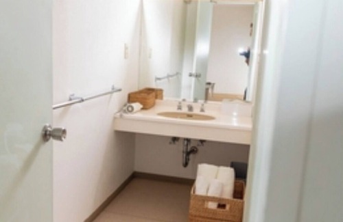 Kisami Hotel | 1F Triple Room only 30 seconds walk to the beach/Shimoda Shizuoka