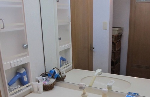 Sakyo Ward House | ★★★★★ 1Min walk from subway station. One of the best area in Central