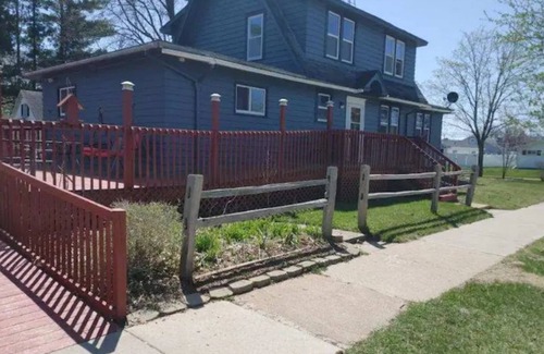 Adams House | 1Room, Bar, Seperate Entrance, Small Private Patio