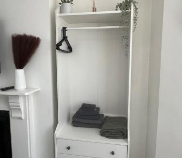 Weston-super-Mare Apartment | 1st Floor 1 Bed Studio