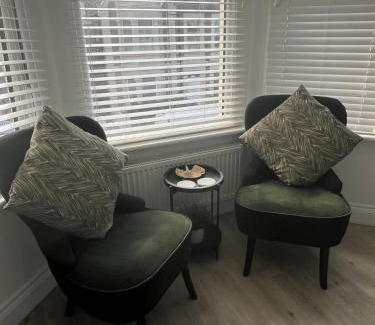 Weston-super-Mare Apartment | 1st Floor 1 Bed Studio