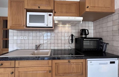 Forville Apartment | 1st floor, view panoramic, balcony, parking, tv, 55m², Serre Chevalier